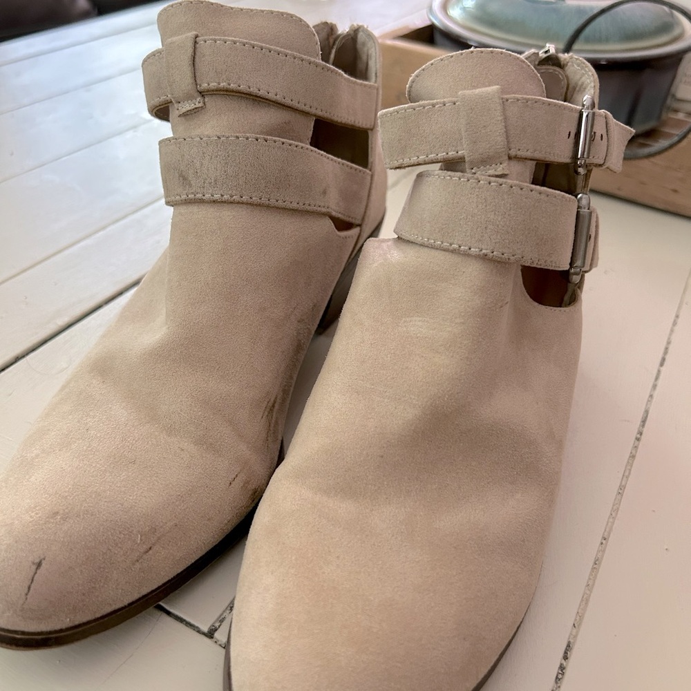 Francescas Ankle Boots size 7.5